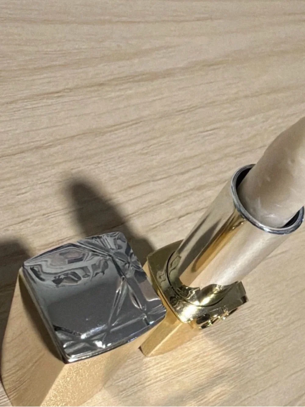 Limited Edition Dior- 010 Crystal Sparkle from the Holiday 2025 Edition